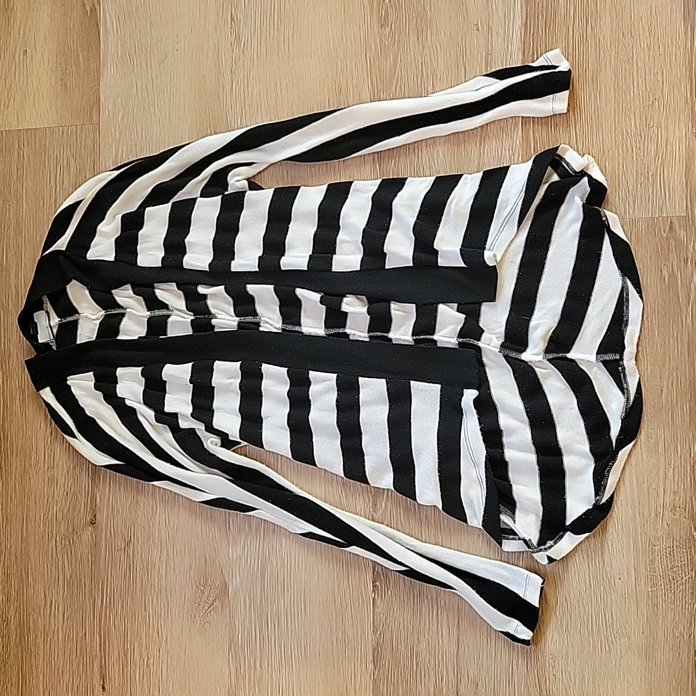 Allen B Allen Schwartz stripe flyaway open cardigan
